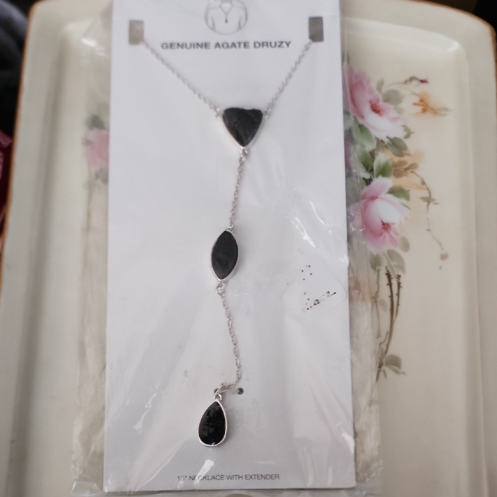 Greenbriar SPA Genuine CHARCOAL AGATE Druzy 3 Tier New Unopened